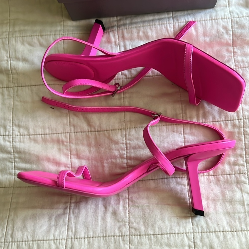 Balenciaga Void Calfskin Pink Sandals - Picture 9 of 14